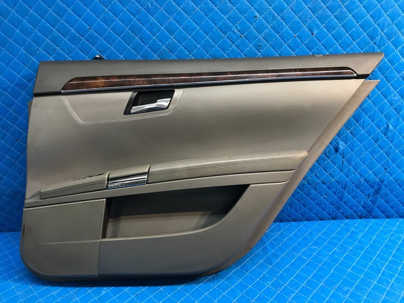 07-09 Mercedes W221 S550 Rear Right RH Passenger Door Panel Trim OEM Gray