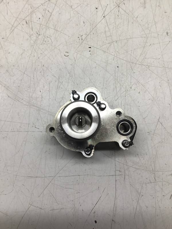 D3bMERCURY OEM OIL PUMP ASSY #825058A1
