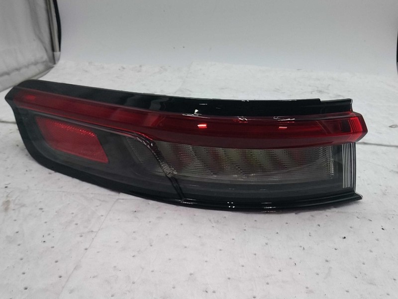 2023 Jeep Grand Cherokee Left Tail Light Assembly Grey 720188 Used 14K Miles