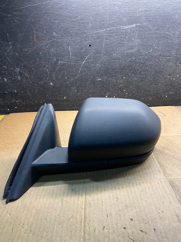 2020 to 2023 Ford Explorer Left Driver LH Side View Door Mirror OEM Y3908 DG