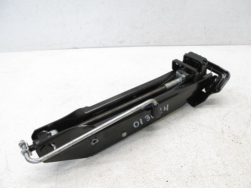 10-13 AUDI 4L Q7 09-17 8R Q5 SQ5 TOOL JACK EMERGENCY TRUNK OEM 013024