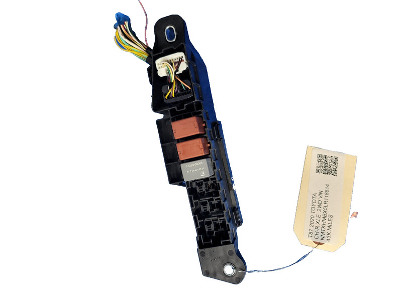 Used Oem Toyota Left Fuse Relay Junction Box for 2018-2021 CH-R 2.0L FWD