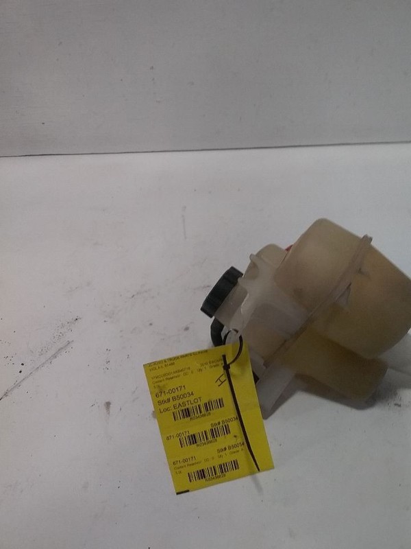 Coolant Reservoir Fits 01-12 ESCAPE 3436828