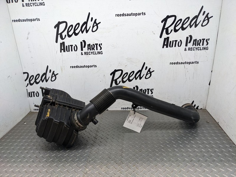 Air Cleaner 2.4L Automatic Transmission Fits 18 RENEGADE 1149499