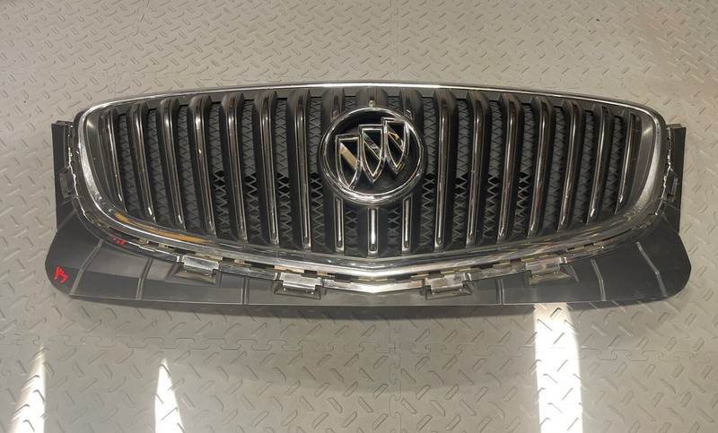 OEM GM 2012 - 2017 BUICK VERANO Front Upper Center Grille Complete SDN