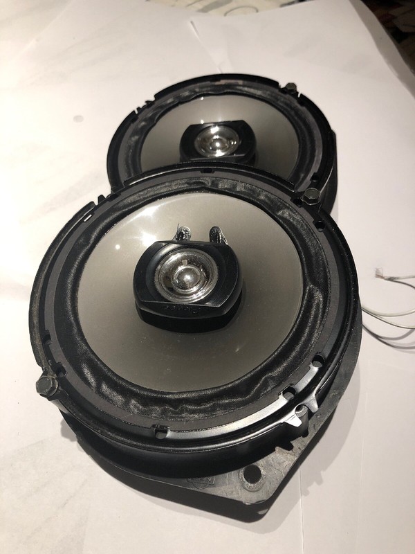 Pioneer TS 165P 200W Speaker