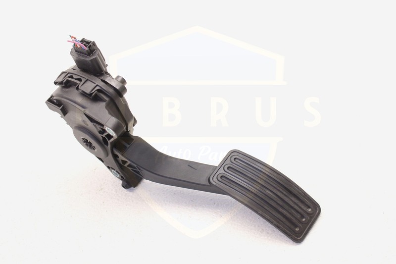 NISSAN MAXIMA 2016 - 2023 ACCELERATOR GAS THROTTLE PEDAL 180023TA0B OEM