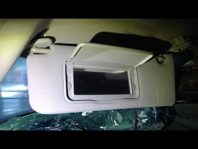 Driver Left Sun Visor Illuminated Fits 04 LEXUS ES330 1690852