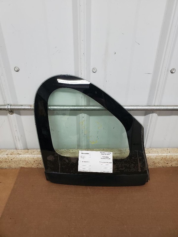 Passenger Right Quarter Glass Fits 11-15 SCION IQ 295185