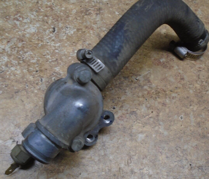 2009 Kawasaki Ninja EX250 EX 250 J EX250J Coolant Radiator Thermostat Cooling 09