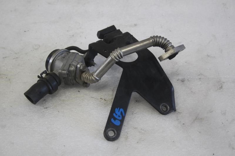2000 2001 2002 2003 2004 BUICK REGAL AIR INJECTION CHECK VALVE PIPE 24508523