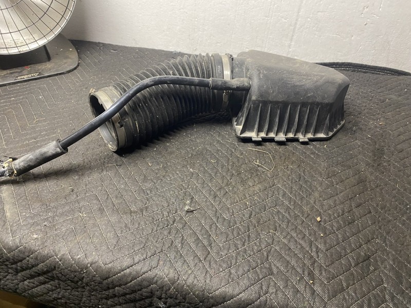 2012 Town And Country Breather Tube OEM