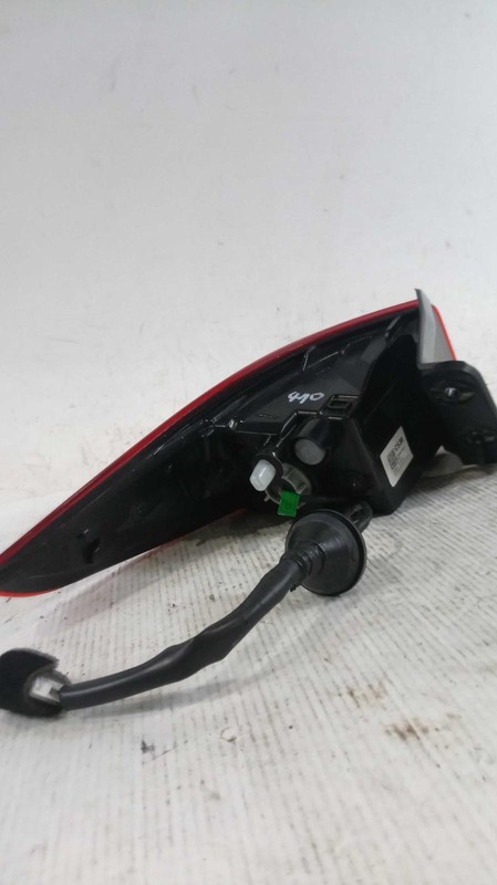 2022 Hyundai KONA Right Tail Light Assembly White OEM Used 51K Miles