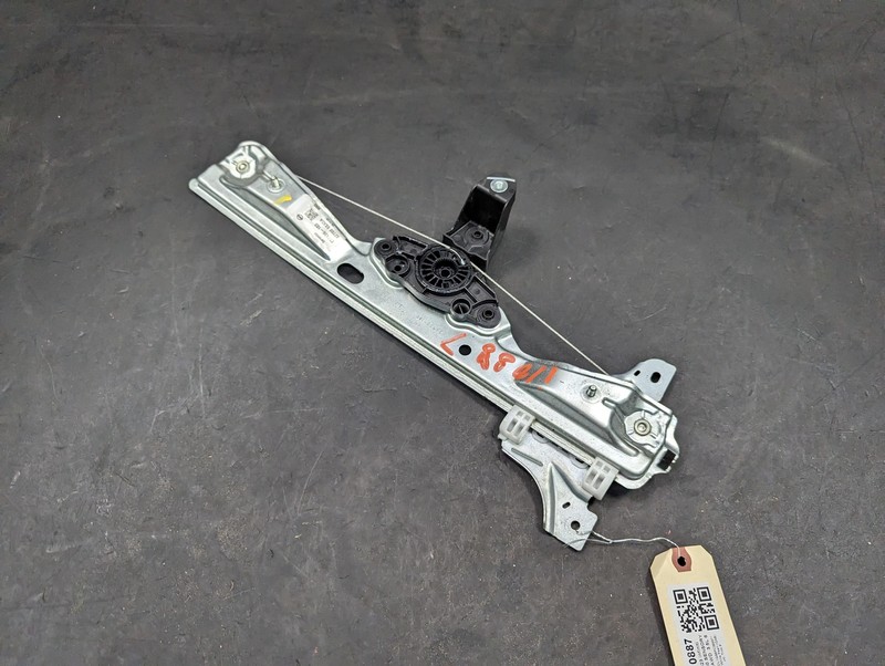 Rear Right Door Window Regulator 2023 Infiniti QX60 82700-6SA0A 2022