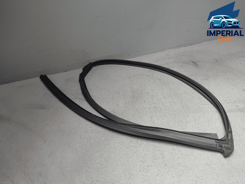 HONDA CIVIC HATCH REAR DRIVER SIDE WINDOW GLASS RUN CHANNEL SEAL OEM 2017-2021