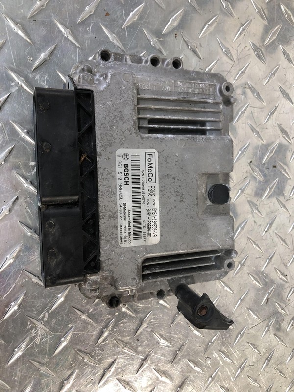 2014 Ford Focus EM5A-VA Engine Computer Assembly Oem ECU