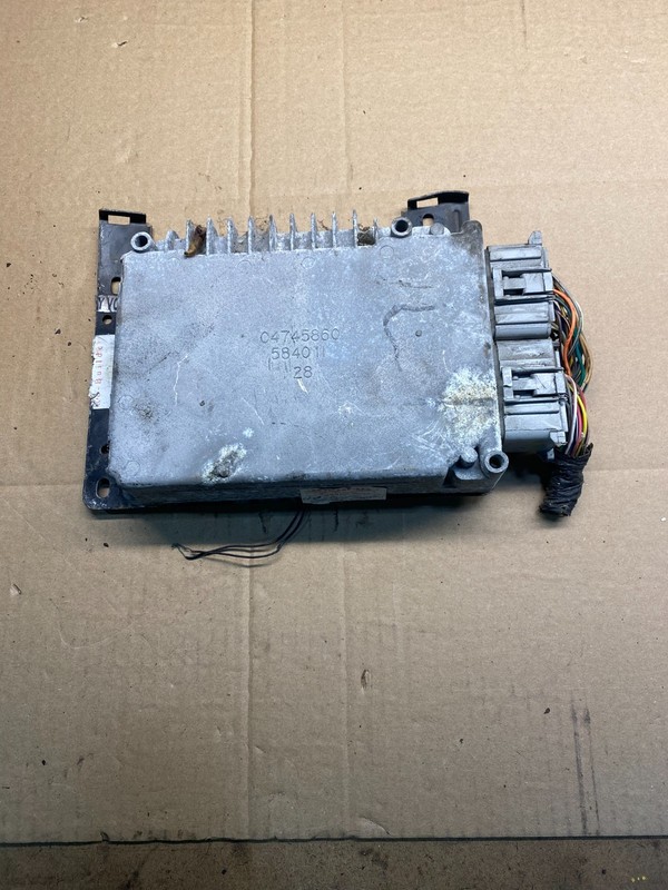 2002 Chrysler PT Cruiser2.4L Engine Computer Module ECM ECU Oem AB4202 DG