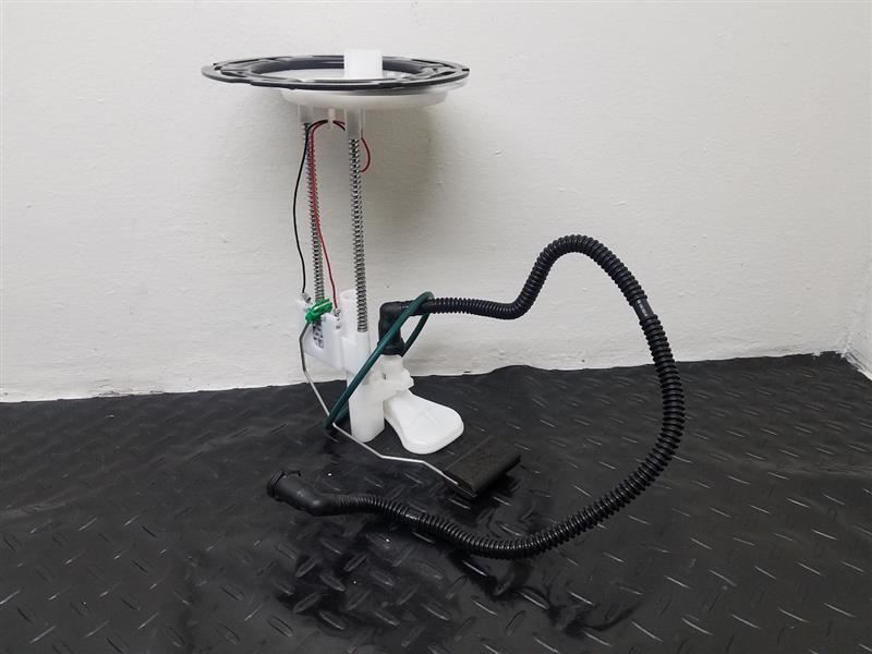 22-24 Hyundai Tucson 1.6L Hybrid Fuel Tank Sender Unit OEM 31130-P0000