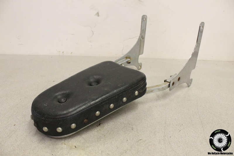 1998 Kawasaki Vulcan 800 VN800A BACK REST SISSY BAR BRACKET MOUNT CUSHION VN 98