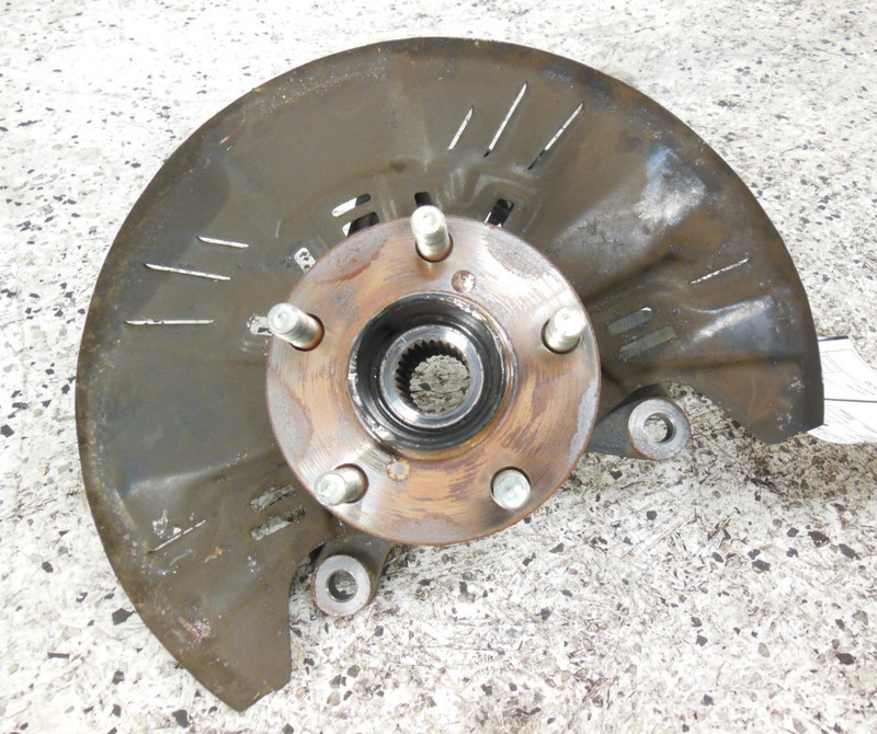 2018-2023 Subaru XV Crosstrek Front Spindle Knuckle Hub Driver Left LH OEM