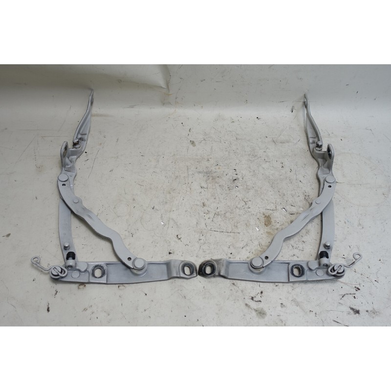2003-2008 BMW E85 Z4 Roadster Factory Rear Trunk Boot Deck Lid Hinge Pair OEM