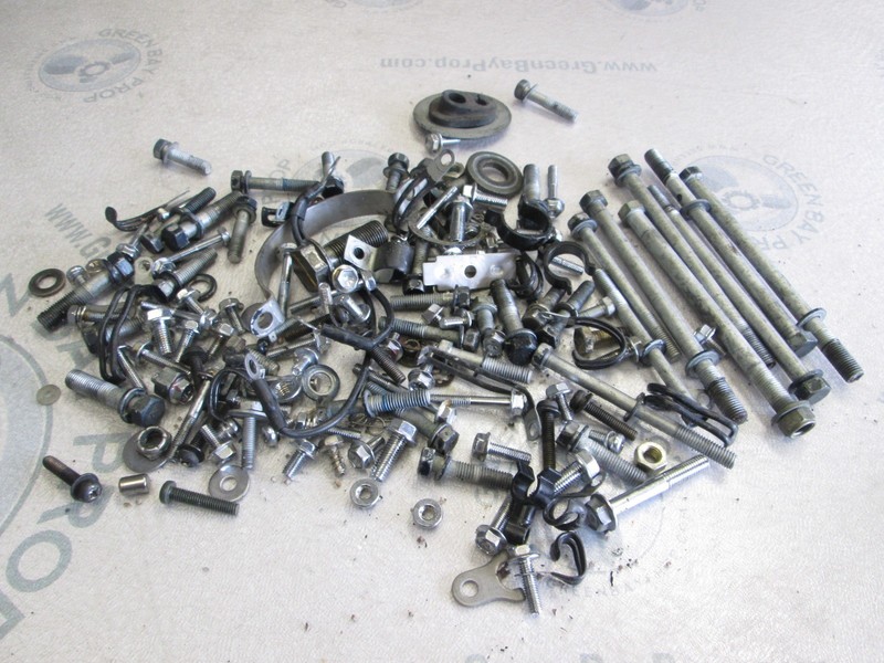2000 Evinrude 40 Hp 4 Stroke Outboard Hardware Nuts Bolts Washers