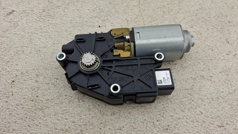 2018-2021 FORD ECOSPORT FRONT UPPER SLIDING ROOF SUNROOF MOONROOF MOTOR OEM