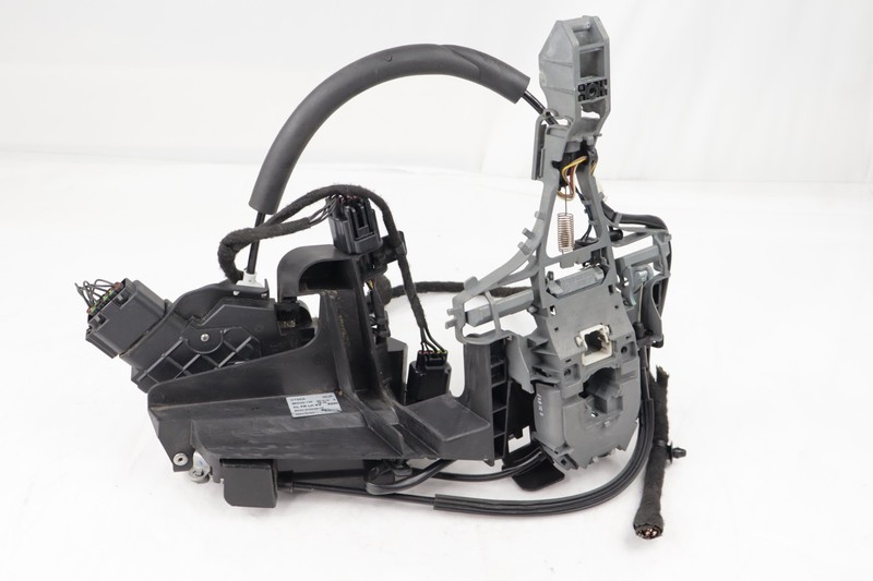 2009-15 Jaguar XF Portfolio Front LeftDoor Lock Latch Actuator 8X23-203A29-CE