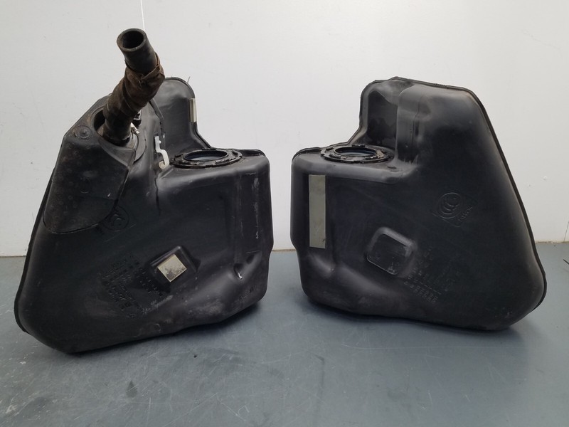 2016 Chevy Corvette C7 Z06 Fuel Tanks / Filler Neck #5068 M5
