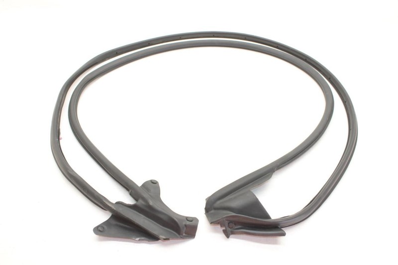 09-15 Mazda Mx-5 Miata NC Driver Left Front Door Weather Seal