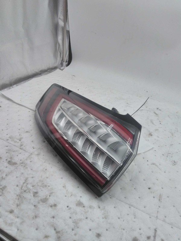 2017 Ford Edge Left Tail Light Assembly White 10816 Used 49k Miles