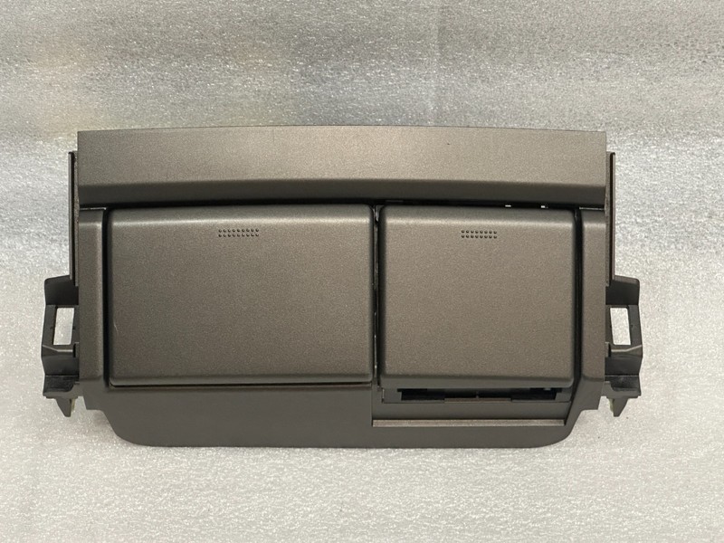2003-2009 Lexus GX470 Ashtray Lighter Outlet Storage Cubby Bin Center Tray OEM