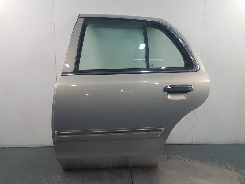 2010 Grand Marquis / Crown Vic Victoria Left Rear Door #2643 N9