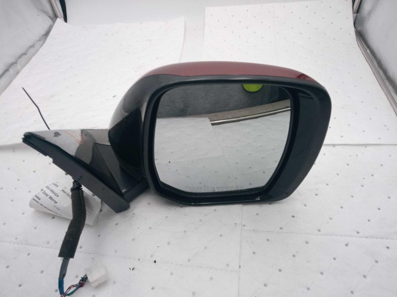 2018 Nissan Armada Right Door Mirror Assembly Red OEM 533382 107K Miles