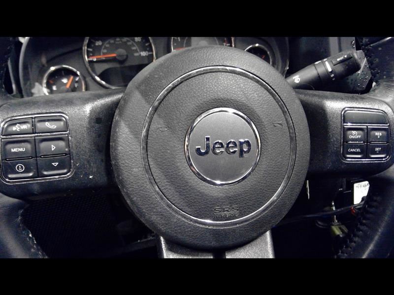 2018 Wrangler JK Left Air Bag Steering Wheel Mounted 1292557