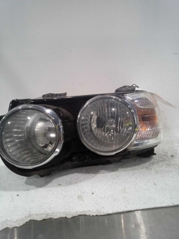 2016 Chevrolet Sonic Left Headlight Assembly Black OEM 257824 Used 117K Miles