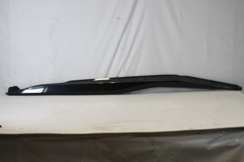 2015-2019 Chevrolet Corvette Left Side Carbon Flash Rocker Molding Oem