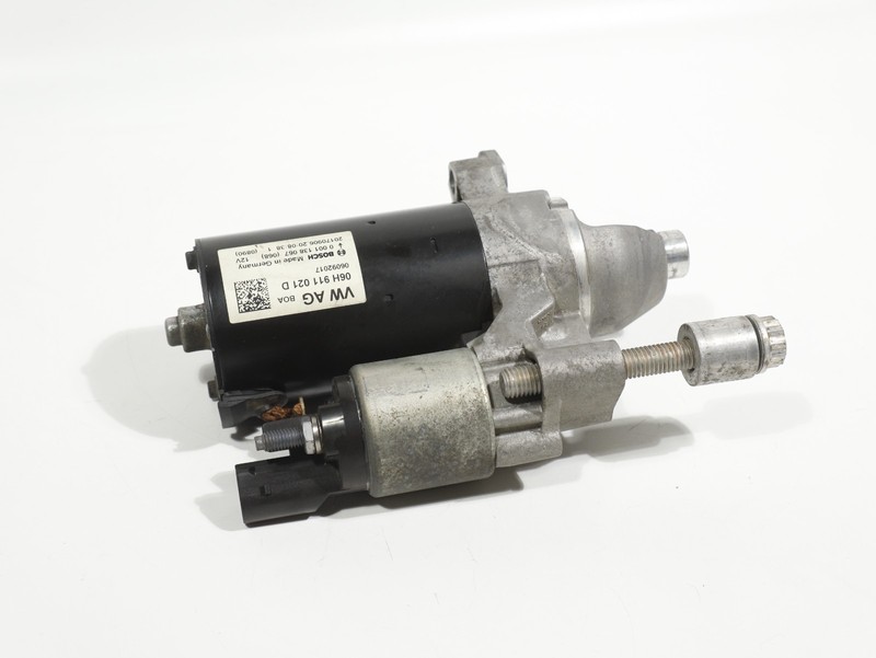 2015-2016 Porsche Macan Engine Starter Motor OEM 06H911021D