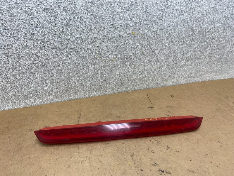 2007 - 2014 Tahoe LED Third Brake Light Tail Light OEM X5632 DG