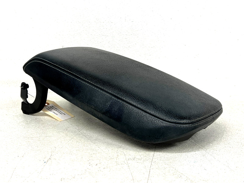 ⭐2011-2017 BMW X3 CENTER CONSOLE ARMREST LID COVER BLACK LEATHER OEM LOT2721