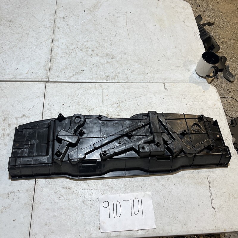 2004-2007 TOYOTA HIGHLANDER TRUNK TOOL TRAY 64993-48020