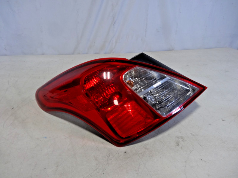 2017-2018 Nissan Versa Left Drivers Side Tail Light Tail Lamp OEM!!
