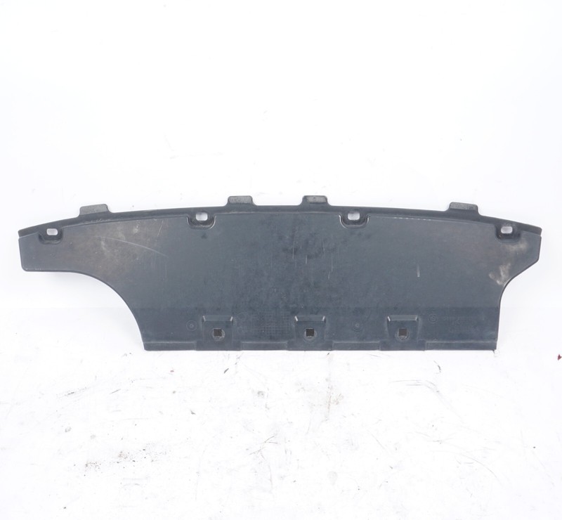 13-18 BMW 650i 640i Rear Bumper Bottom Center Guide Bracket MountOEM