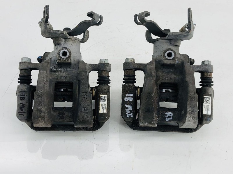 16-22 CHEVROLET MALIBU REAR LEFT & RIGHT SIDE ABS BRAKE CALIPER SET OF 2 OEM