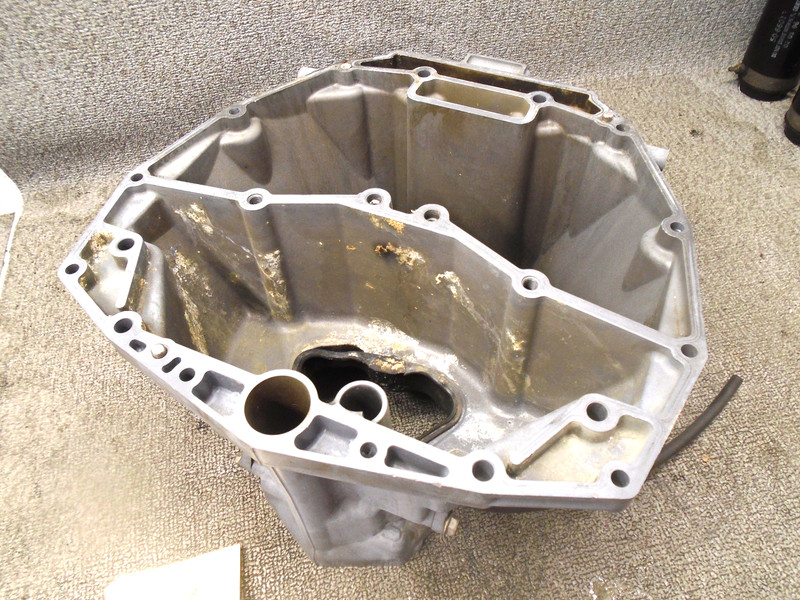 Suzuki 4 Stroke Outboard OIL PAN ASSY 111501-98l00-Y5S DF 300 325 350 Hp Motor