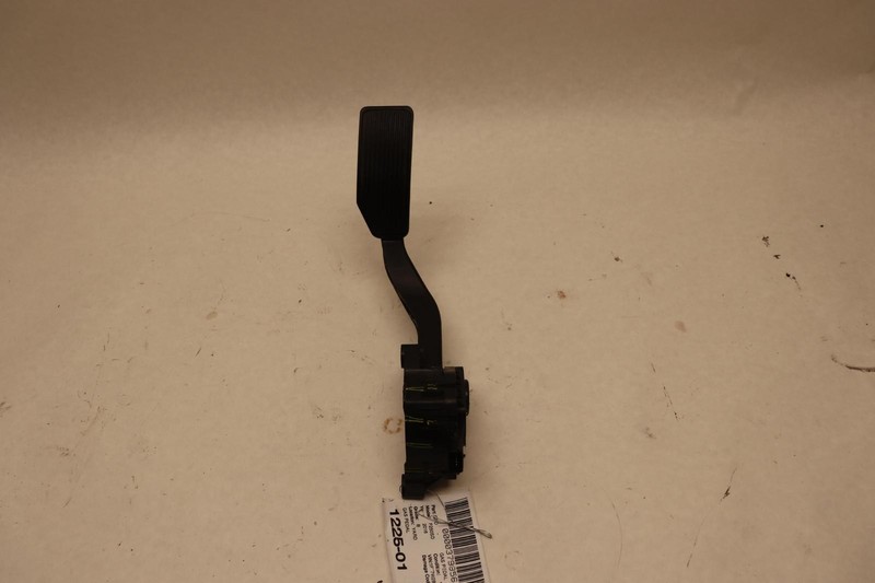 2013-2016 FORD F250 SD F350 SD GAS THROTTLE ACCELERATOR PEDAL OEM