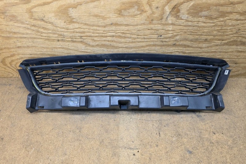 2015 16 17 18 19 18 19 20 21 22 2023 DODGE CHARGER FRONT BUMPER LOWER GRILLE OEM