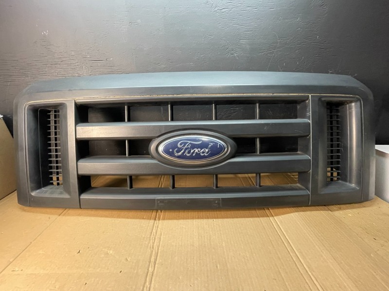 2008 to 2014 Ford Econoline E150 E250 Front Upper Black Grill Grille AC5327 DG