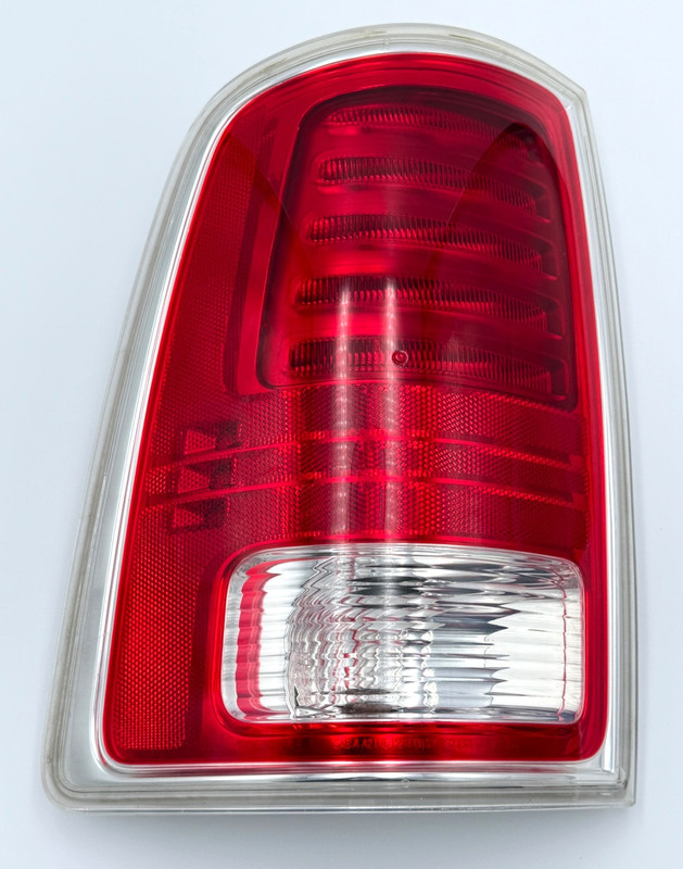 ✅2013-2024 RAM CLASSIC 1500-3500 TAIL STOP BACKUP LAMP LEFT LED TAILLIGHT OEM