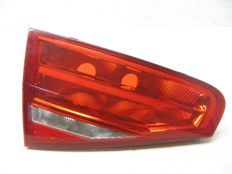 13-16 AUDI B8 A4 S4 SEDAN REAR LEFT DRIVER TRUNK MOUNTED TAIL LIGHT OEM 092523